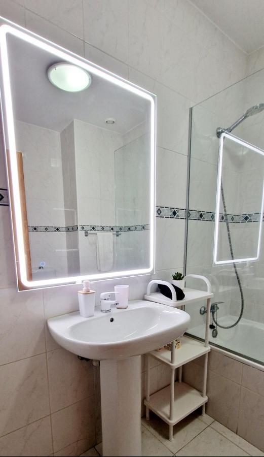 פונשל Ocean Pearl Apartment K מראה חיצוני תמונה